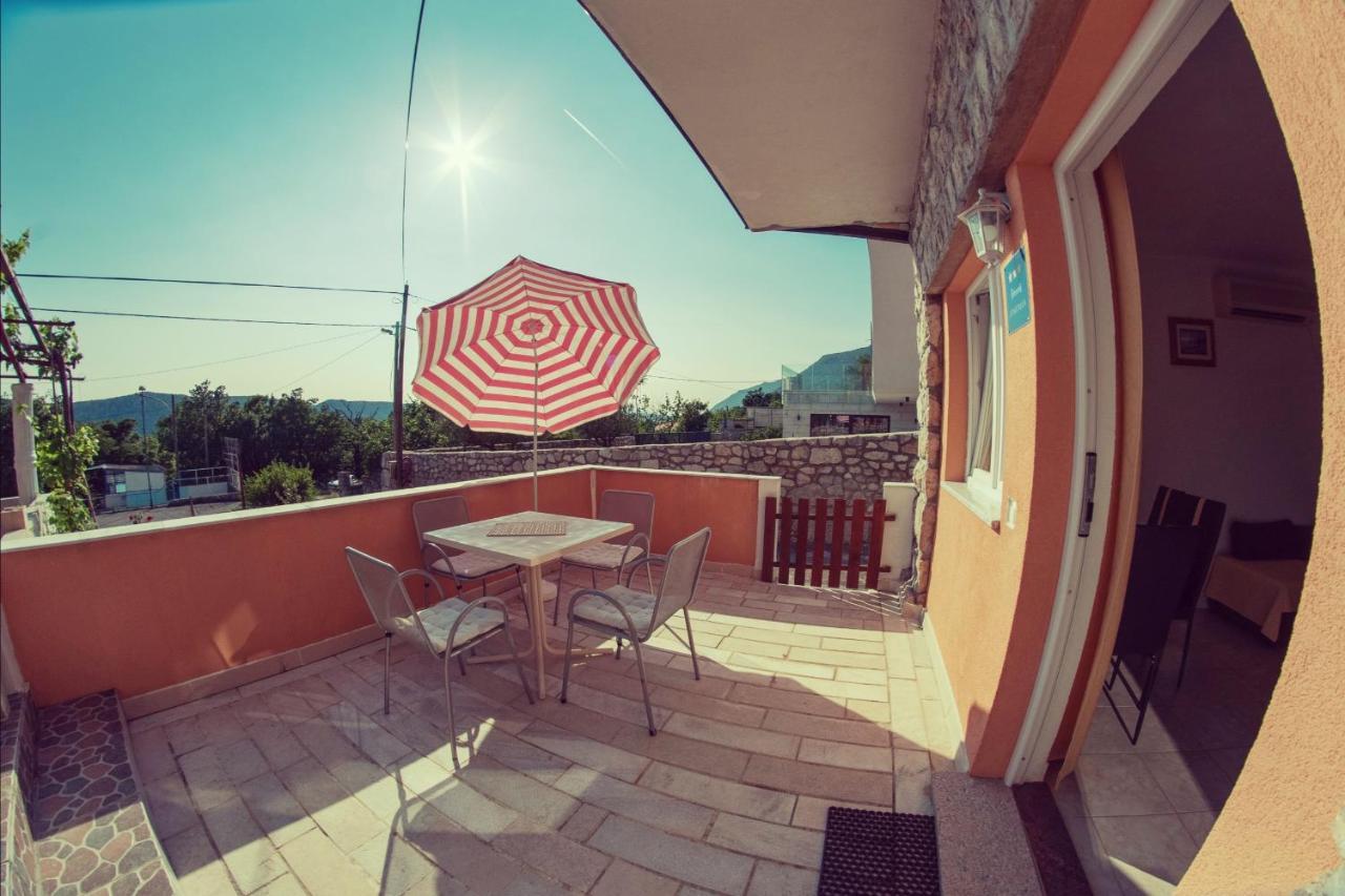 Apartman Ivana Grizane-Belgrad ภายนอก รูปภาพ